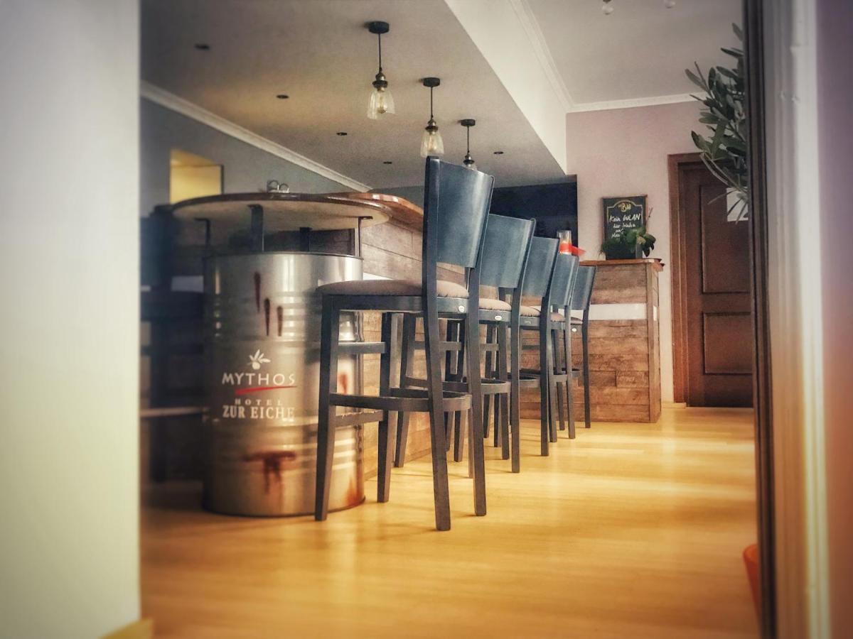 Zur Eiche Hotel Оверат Екстериор снимка